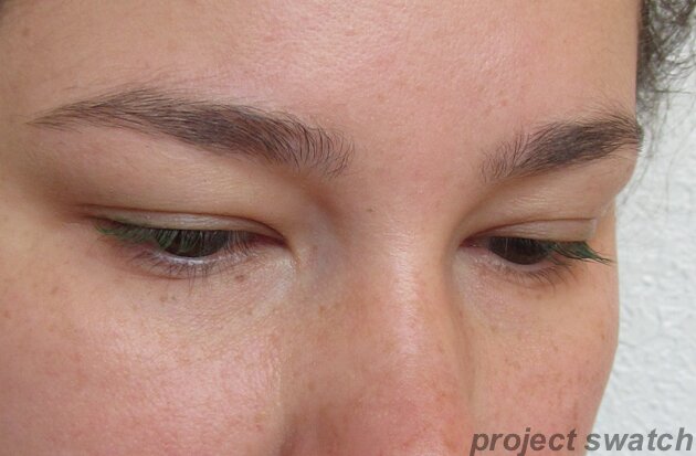 Wet n Wild Olive Green Mascara Swatch - 2