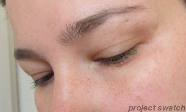 Wet n Wild Olive Green Mascara Swatch - 3