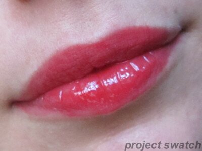 Maybelle Color Elixir - Signature Scarlet - Lip Swatch