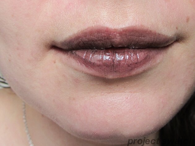rimmel black diva lipgloss swatch rimmel black diva lipgloss swatch